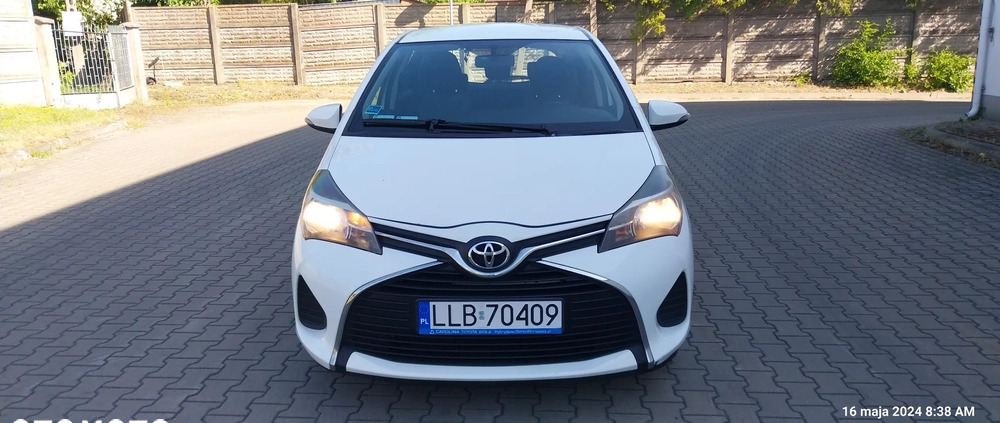 Toyota Yaris cena 32900 przebieg: 241706, rok produkcji 2015 z Lubartów małe 154